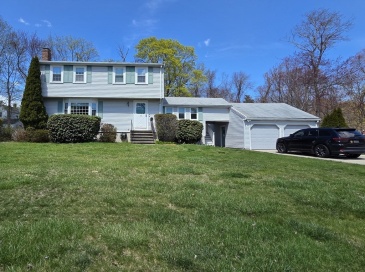 18 Lintric Dr, Weymouth, Massachusetts, 4 Bedrooms Bedrooms, 9 Rooms Rooms,1.5 BathroomsBathrooms,Residential,For Sale,Lintric Dr,73506008 18 Lintric Dr, Weymouth, Massachusetts, 4 Bedrooms Bedrooms, 9 Rooms Rooms,1.5 BathroomsBathrooms,Residential,For Sale,Lintric Dr,73506008