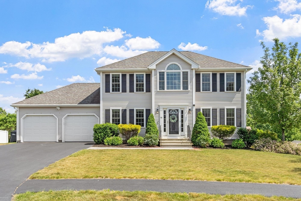 90 Joel Scott Dr, Holden, Massachusetts, 4 Bedrooms Bedrooms, 8 Rooms Rooms,2.5 BathroomsBathrooms,Residential,For Sale,Joel Scott Dr,73538464