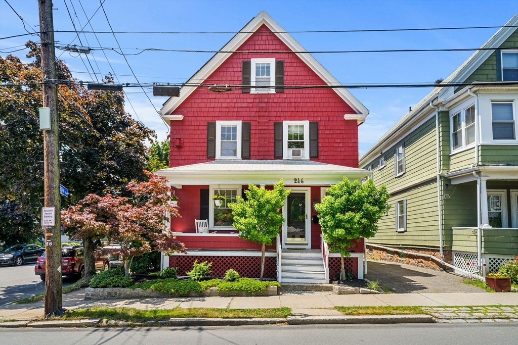 246 Burrill Street, Swampscott, Massachusetts, 4 Bedrooms Bedrooms, 7 Rooms Rooms,2 BathroomsBathrooms,Residential,For Sale,Burrill Street,73538384