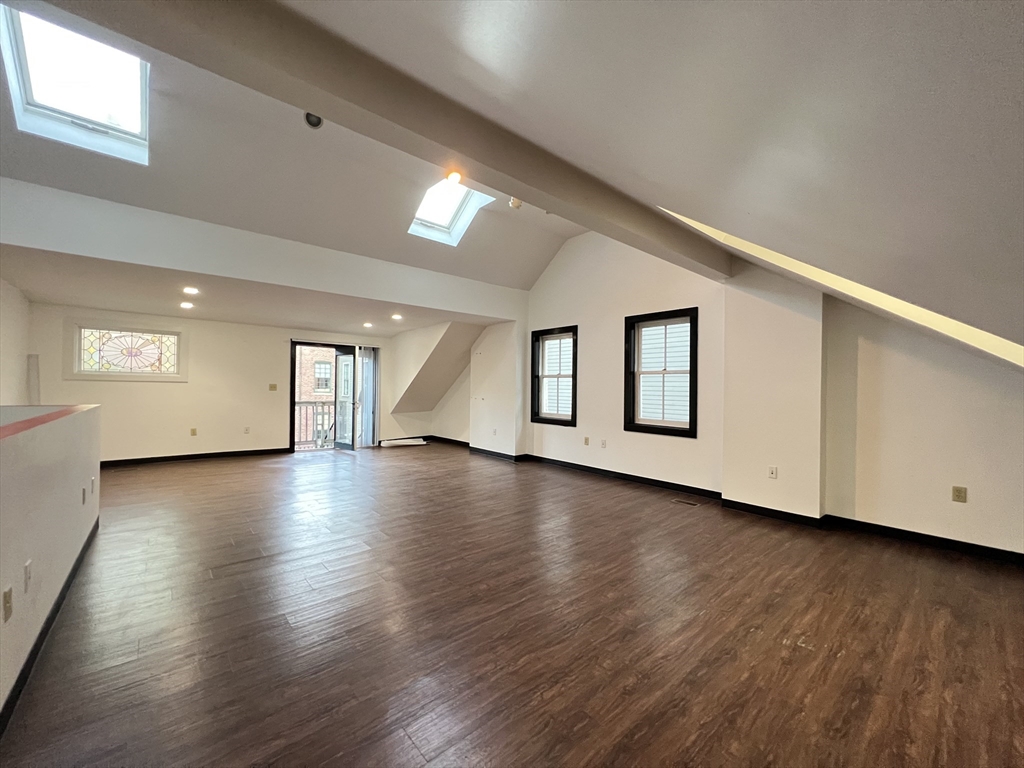 46 2nd Street, Cambridge, Massachusetts, ,Commercial Lease,For Rent,2nd Street,73538487