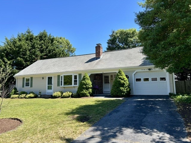 74 Taft Rd, Yarmouth, Massachusetts, 2 Bedrooms Bedrooms, 5 Rooms Rooms,1 BathroomBathrooms,Residential,For Sale,Taft Rd,73538494