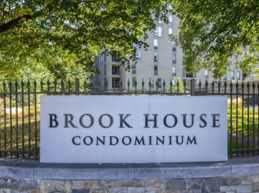33 Pond Ave., Brookline, Massachusetts, 1 Bedroom Bedrooms, 3 Rooms Rooms,1 BathroomBathrooms,Residential Lease,For Rent,Pond Ave.,73523888 33 Pond Ave., Brookline, Massachusetts, 1 Bedroom Bedrooms, 3 Rooms Rooms,1 BathroomBathrooms,Residential Lease,For Rent,Pond Ave.,73523888