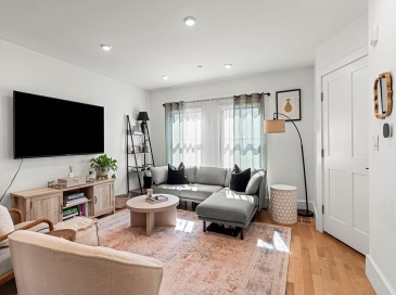 4 Everett Pl, Boston, Massachusetts, 2 Bedrooms Bedrooms, 6 Rooms Rooms,1.5 BathroomsBathrooms,Residential Lease,For Rent,Everett Pl,73530870 4 Everett Pl, Boston, Massachusetts, 2 Bedrooms Bedrooms, 6 Rooms Rooms,1.5 BathroomsBathrooms,Residential Lease,For Rent,Everett Pl,73530870