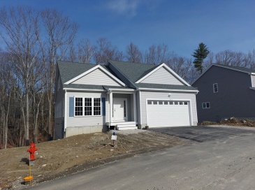 197D Crownshield, Uxbridge, Massachusetts, 3 Bedrooms Bedrooms, 7 Rooms Rooms,2.5 BathroomsBathrooms,Residential,For Sale,Crownshield,73538227 197D Crownshield, Uxbridge, Massachusetts, 3 Bedrooms Bedrooms, 7 Rooms Rooms,2.5 BathroomsBathrooms,Residential,For Sale,Crownshield,73538227