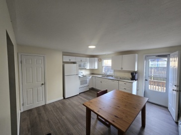 157-159 Third, Leominster, Massachusetts, 2 Bedrooms Bedrooms, 4 Rooms Rooms,1 BathroomBathrooms,Residential Lease,For Rent,Third,73538605