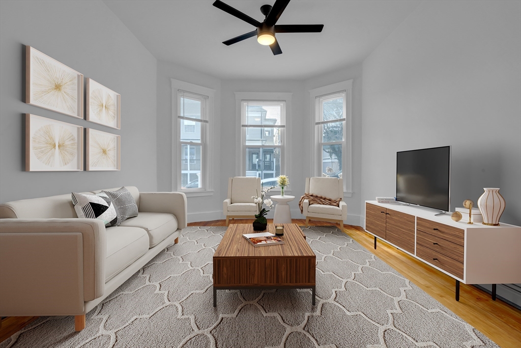 59 Sawyer Ave, Boston, Massachusetts, 2 Bedrooms Bedrooms, 5 Rooms Rooms,2 BathroomsBathrooms,Residential Lease,For Rent,Sawyer Ave,73510695