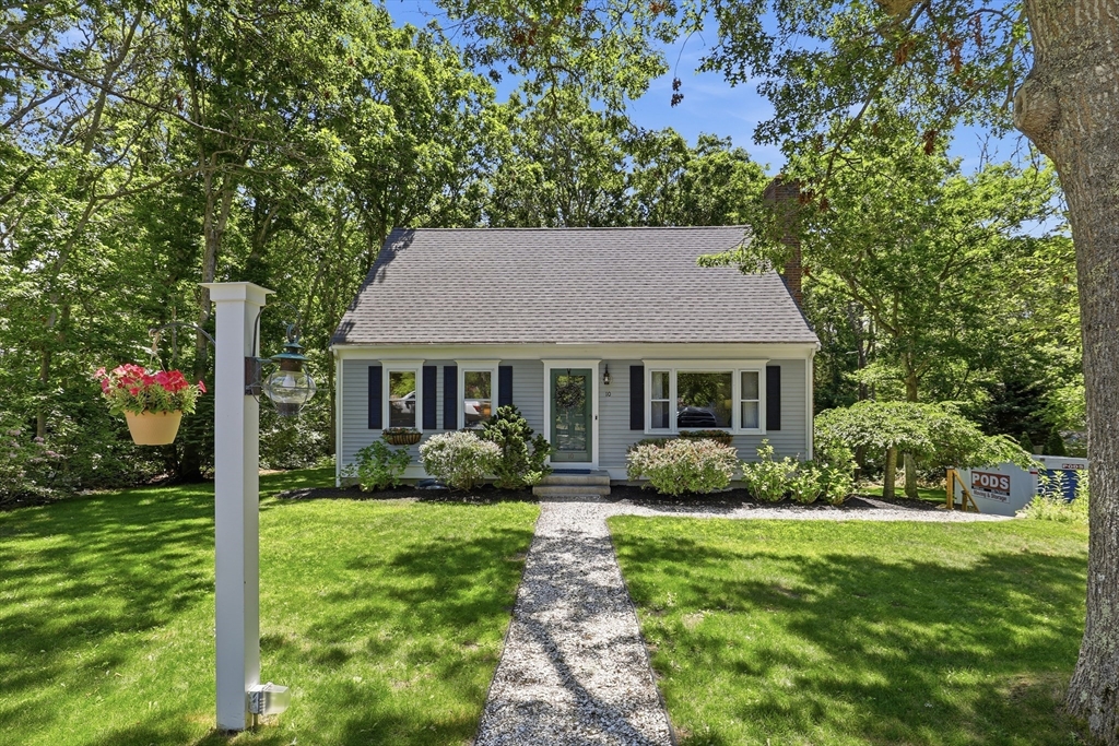 10 Checkerberry Ln, Sandwich, Massachusetts, 3 Bedrooms Bedrooms, 8 Rooms Rooms,2 BathroomsBathrooms,Residential,For Sale,Checkerberry Ln,73538780