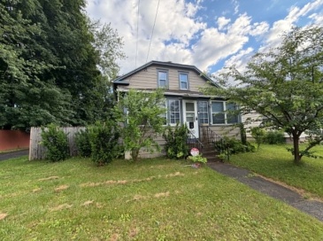 280 State Rd, North Adams, Massachusetts, 3 Bedrooms Bedrooms, 6 Rooms Rooms,1 BathroomBathrooms,Residential,For Sale,State Rd,73538774 280 State Rd, North Adams, Massachusetts, 3 Bedrooms Bedrooms, 6 Rooms Rooms,1 BathroomBathrooms,Residential,For Sale,State Rd,73538774