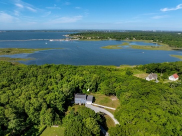3 Barrett Dr, Mattapoisett, Massachusetts, 3 Bedrooms Bedrooms, 8 Rooms Rooms,3.5 BathroomsBathrooms,Residential,For Sale,Barrett Dr,73538609 3 Barrett Dr, Mattapoisett, Massachusetts, 3 Bedrooms Bedrooms, 8 Rooms Rooms,3.5 BathroomsBathrooms,Residential,For Sale,Barrett Dr,73538609