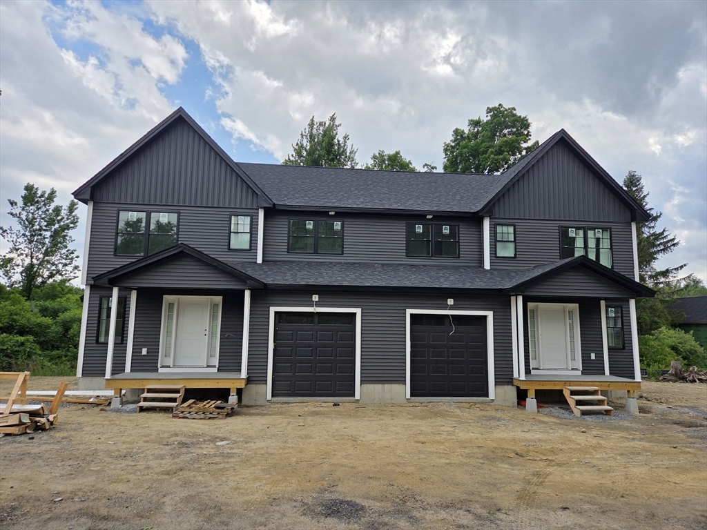 790 Massachusetts Avenue, Lunenburg, Massachusetts, 3 Bedrooms Bedrooms, 6 Rooms Rooms,2.5 BathroomsBathrooms,Residential,For Sale,Massachusetts Avenue,73538815