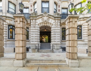 390 Commonweath Avenue, Boston, Massachusetts, 2 Bedrooms Bedrooms, 4 Rooms Rooms,2 BathroomsBathrooms,Residential Lease,For Rent,Commonweath Avenue,73538822