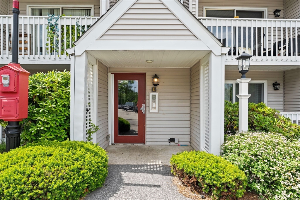 15 Bower Road, Quincy, Massachusetts, 2 Bedrooms Bedrooms, 5 Rooms Rooms,2 BathroomsBathrooms,Residential,For Sale,Bower Road,73538646