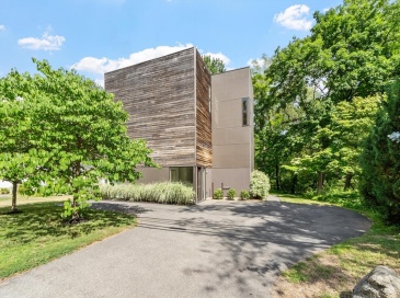 269 Sudbury Rd, Concord, Massachusetts, 3 Bedrooms Bedrooms, 7 Rooms Rooms,2 BathroomsBathrooms,Residential,For Sale,Sudbury Rd,73538656