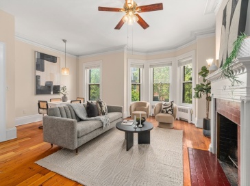 338 Marlborough Street, Boston, Massachusetts, 1 Bedroom Bedrooms, 4 Rooms Rooms,1 BathroomBathrooms,Residential,For Sale,Marlborough Street,73538621