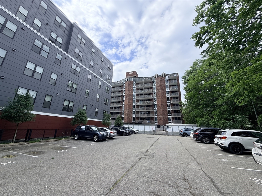40 Centre St, Brookline, Massachusetts, ,Residential Lease,For Rent,Centre St,73538663