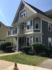 1078 South St, Boston, Massachusetts, 2 Bedrooms Bedrooms, 5 Rooms Rooms,1 BathroomBathrooms,Residential Lease,For Rent,South St,73538665