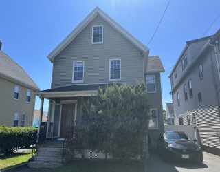 15 Dean St, Everett, Massachusetts, 3 Bedrooms Bedrooms, 8 Rooms Rooms,1.5 BathroomsBathrooms,Residential,For Sale,Dean St,73538671