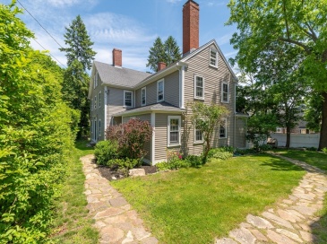 1 Main Street, Essex, Massachusetts, 6 Bedrooms Bedrooms, 12 Rooms Rooms,3 BathroomsBathrooms,Residential,For Sale,Main Street,73538674