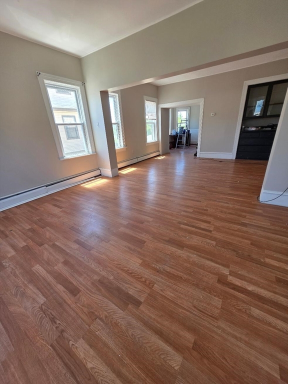 180 Albion, Fall River, Massachusetts, 3 Bedrooms Bedrooms, 6 Rooms Rooms,1 BathroomBathrooms,Residential Lease,For Rent,Albion,73538675