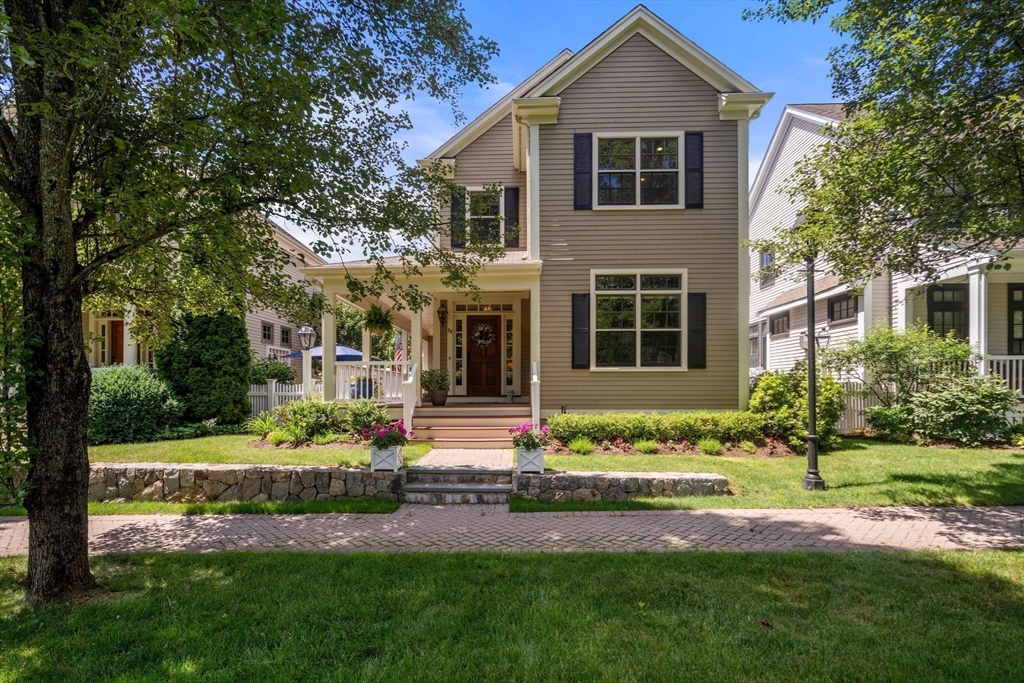 29 Maple Lane, Medfield, Massachusetts, 3 Bedrooms Bedrooms, 8 Rooms Rooms,2.5 BathroomsBathrooms,Residential,For Sale,Maple Lane,73538505