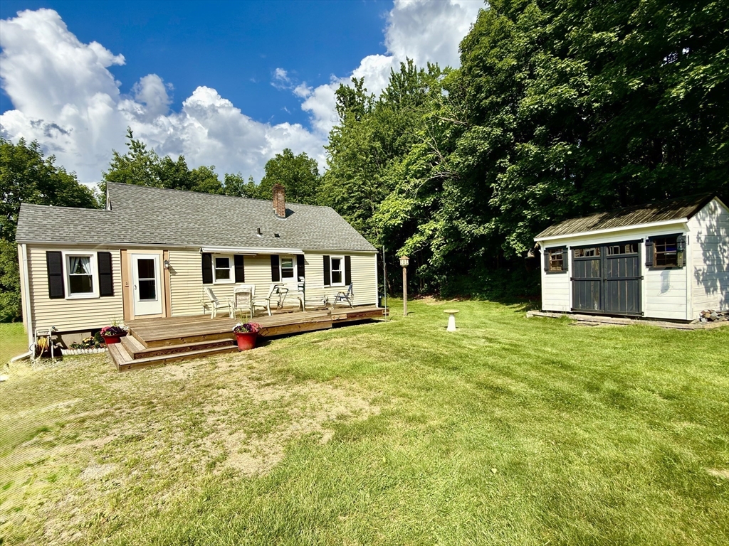 9-R Gates Terrace, Sterling, Massachusetts, 3 Bedrooms Bedrooms, 5 Rooms Rooms,1.5 BathroomsBathrooms,Residential,For Sale,Gates Terrace,73538688