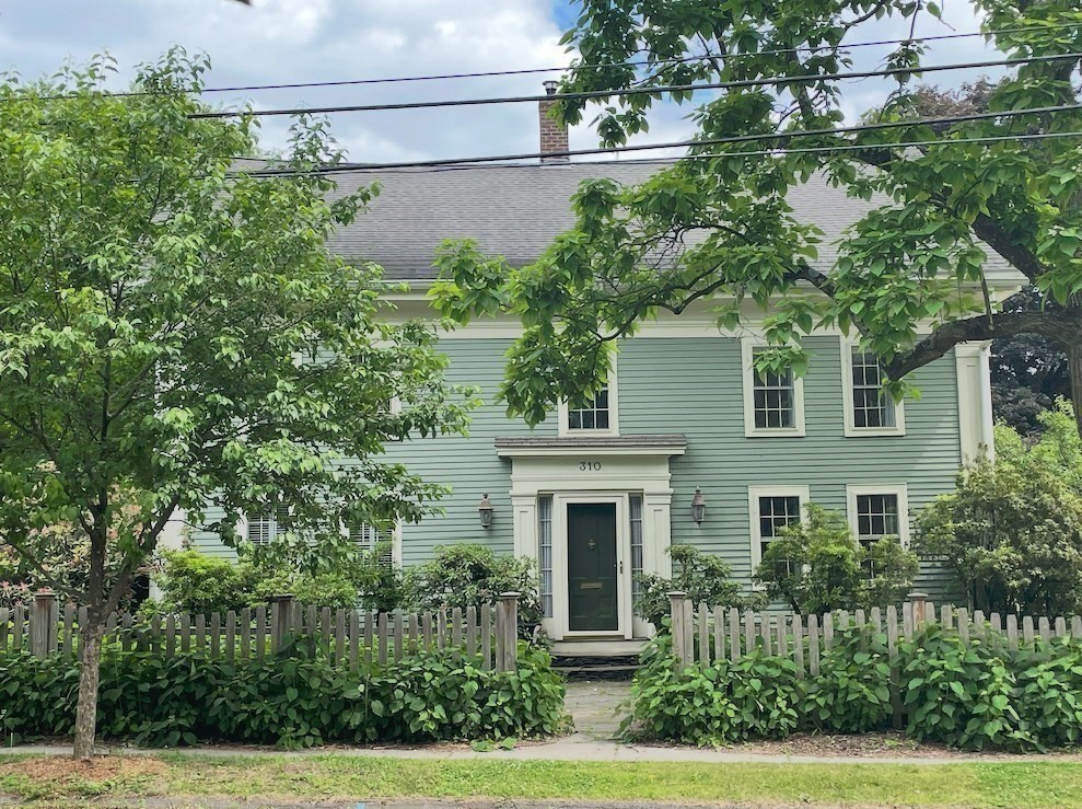 310 South St, Northampton, Massachusetts, 6 Bedrooms Bedrooms, 12 Rooms Rooms,2.5 BathroomsBathrooms,Residential,For Sale,South St,73535476