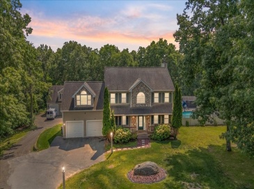 10 Blye Rd, Haverhill, Massachusetts, 7 Bedrooms Bedrooms, 12 Rooms Rooms,5.5 BathroomsBathrooms,Residential,For Sale,Blye Rd,73538894 10 Blye Rd, Haverhill, Massachusetts, 7 Bedrooms Bedrooms, 12 Rooms Rooms,5.5 BathroomsBathrooms,Residential,For Sale,Blye Rd,73538894