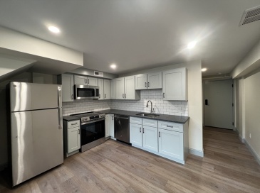 160 Seabury St, Fall River, Massachusetts, 2 Bedrooms Bedrooms, 5 Rooms Rooms,1.5 BathroomsBathrooms,Residential Lease,For Rent,Seabury St,73532007 160 Seabury St, Fall River, Massachusetts, 2 Bedrooms Bedrooms, 5 Rooms Rooms,1.5 BathroomsBathrooms,Residential Lease,For Rent,Seabury St,73532007