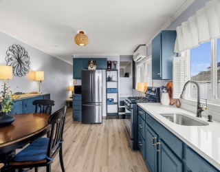 141 Atlantic, Salisbury, Massachusetts, 16 Bedrooms Bedrooms, 24 Rooms Rooms,4.5 BathroomsBathrooms,Residential Income,For Sale,Atlantic,73538945