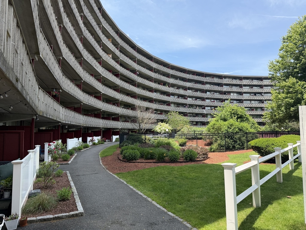 200 Swanton St, Winchester, Massachusetts, 1 Bedroom Bedrooms, 1 Room Rooms,1 BathroomBathrooms,Residential Lease,For Rent,Swanton St,73539000