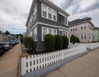 590 Gallivan Blvd, Boston, Massachusetts, 10 Bedrooms Bedrooms, 13 Rooms Rooms,6 BathroomsBathrooms,Residential Income,For Sale,Gallivan Blvd,73539055