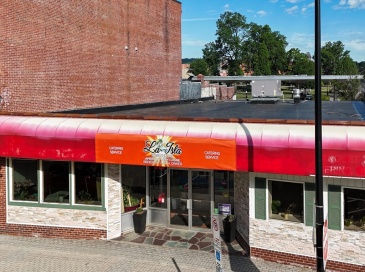 163 High Street, Holyoke, Massachusetts, ,Commercial Sale,For Sale,High Street,73538970 163 High Street, Holyoke, Massachusetts, ,Commercial Sale,For Sale,High Street,73538970