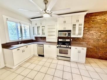 33 Page, Revere, Massachusetts, 2 Bedrooms Bedrooms, 5 Rooms Rooms,1 BathroomBathrooms,Residential Lease,For Rent,Page,73539099 33 Page, Revere, Massachusetts, 2 Bedrooms Bedrooms, 5 Rooms Rooms,1 BathroomBathrooms,Residential Lease,For Rent,Page,73539099