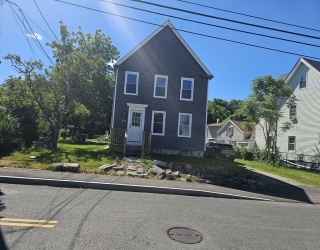 32 Shores, Taunton, Massachusetts, 3 Bedrooms Bedrooms, 6 Rooms Rooms,1 BathroomBathrooms,Residential Lease,For Rent,Shores,73539103
