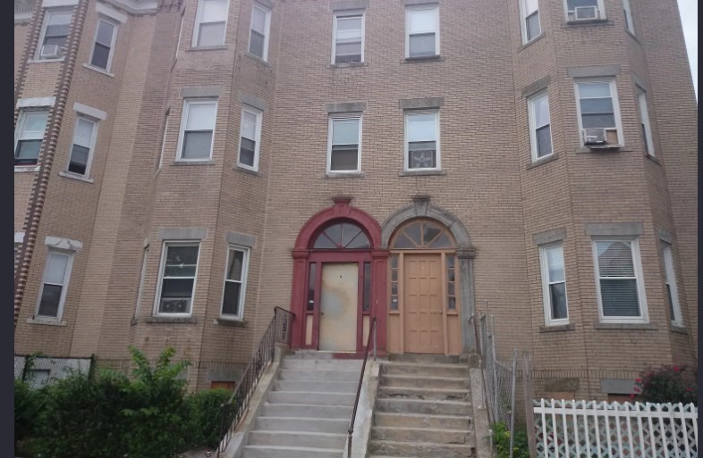 9 Forbes St, Boston, Massachusetts, 10 Bedrooms Bedrooms, 16 Rooms Rooms,3 BathroomsBathrooms,Residential Income,For Sale,Forbes St,73539061