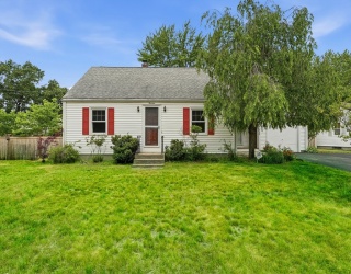 14 Duggan Circle, Springfield, Massachusetts, 3 Bedrooms Bedrooms, 7 Rooms Rooms,2 BathroomsBathrooms,Residential,For Sale,Duggan Circle,73539040
