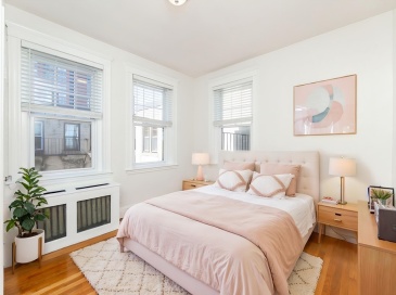 2001-2003 Commonwealth Ave, Boston, Massachusetts, 2 Bedrooms Bedrooms, 4 Rooms Rooms,1 BathroomBathrooms,Residential,For Sale,Commonwealth Ave,73539025