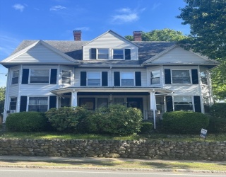 115 Upham, Melrose, Massachusetts, 1 Bedroom Bedrooms, 5 Rooms Rooms,1 BathroomBathrooms,Residential Lease,For Rent,Upham,73539208