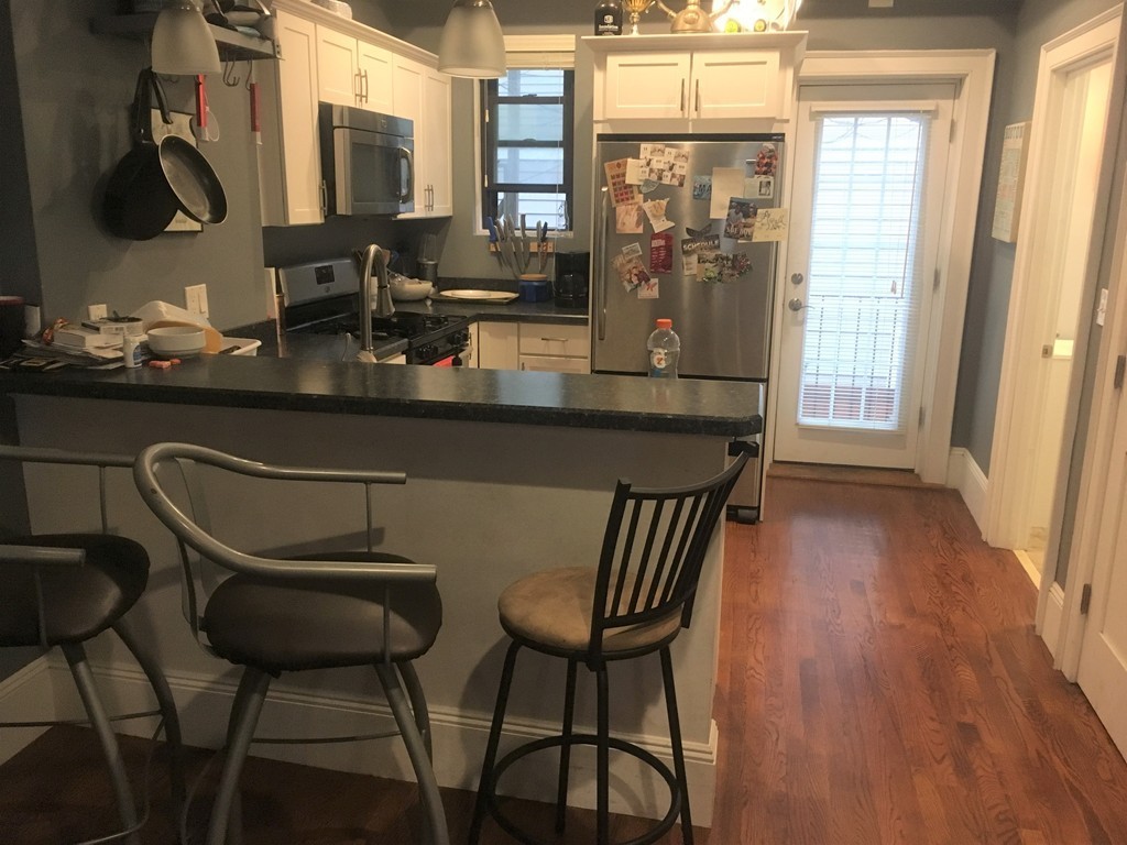 180 I Street, Boston, Massachusetts, 3 Bedrooms Bedrooms, 5 Rooms Rooms,1.5 BathroomsBathrooms,Residential Lease,For Rent,I Street,73539216