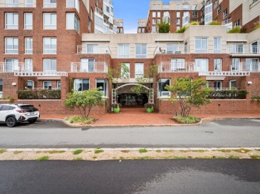 75 Cambridge Prkwy, Cambridge, Massachusetts, 2 Bedrooms Bedrooms, 3 Rooms Rooms,2 BathroomsBathrooms,Residential Lease,For Rent,Cambridge Prkwy,73539230