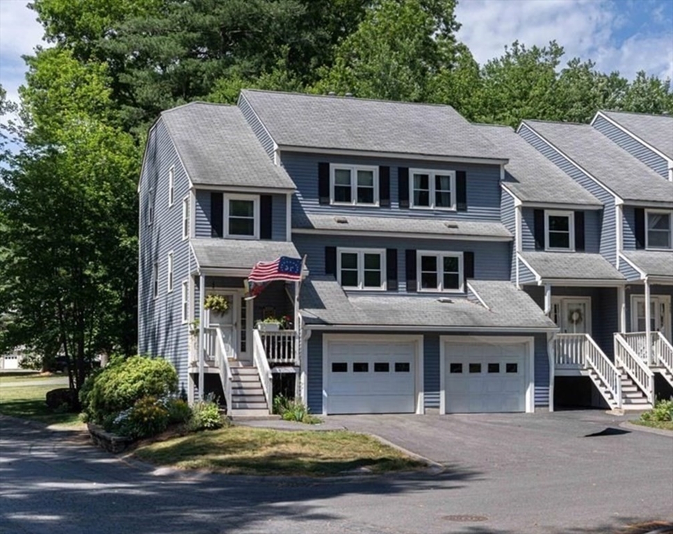 224 Heritage Drive, Northbridge, Massachusetts, 2 Bedrooms Bedrooms, 5 Rooms Rooms,2.5 BathroomsBathrooms,Residential,For Sale,Heritage Drive,73532500