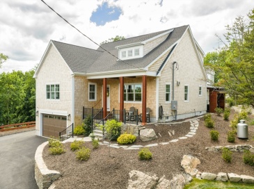7 Laurel Street, Hingham, Massachusetts, 3 Bedrooms Bedrooms, 10 Rooms Rooms,3.5 BathroomsBathrooms,Residential,For Sale,Laurel Street,73539017 7 Laurel Street, Hingham, Massachusetts, 3 Bedrooms Bedrooms, 10 Rooms Rooms,3.5 BathroomsBathrooms,Residential,For Sale,Laurel Street,73539017