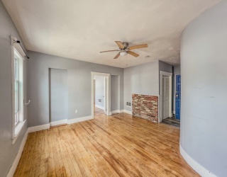 9 Greenwood St, Worcester, Massachusetts, 3 Bedrooms Bedrooms, 6 Rooms Rooms,1 BathroomBathrooms,Residential Lease,For Rent,Greenwood St,73539257