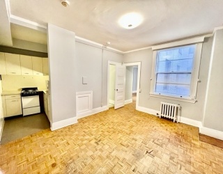 21 Beacon, Boston, Massachusetts, 1 Bedroom Bedrooms, 3 Rooms Rooms,1 BathroomBathrooms,Residential Lease,For Rent,Beacon,73539273