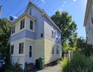 20 Rathburn St, Chicopee, Massachusetts, 4 Bedrooms Bedrooms, 10 Rooms Rooms,2 BathroomsBathrooms,Residential Income,For Sale,Rathburn St,73539305