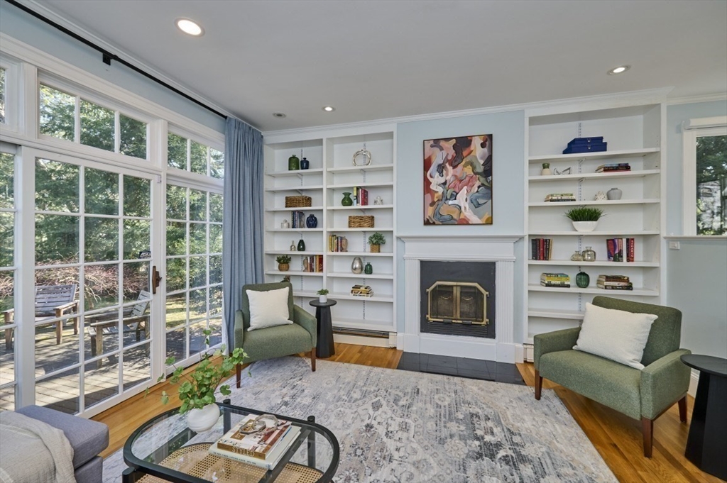 16 Harrison St, Newton, Massachusetts, 4 Bedrooms Bedrooms, 9 Rooms Rooms,3 BathroomsBathrooms,Residential,For Sale,Harrison St,73509862
