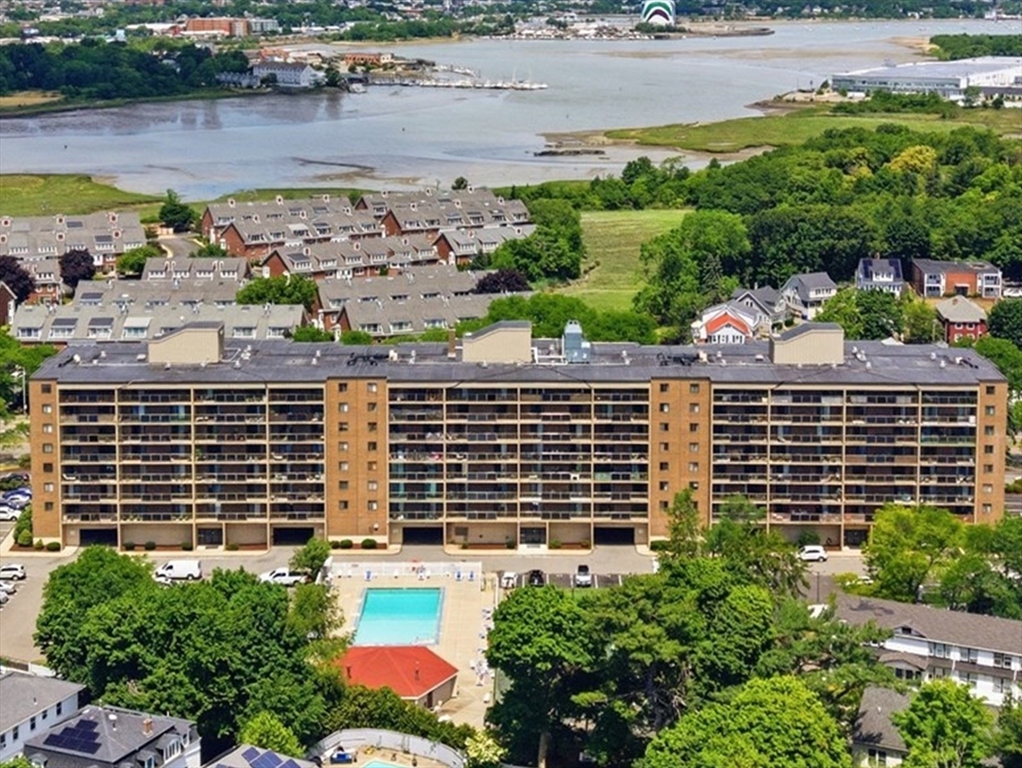 175 Quincy Shore Dr, Quincy, Massachusetts, 1 Bedroom Bedrooms, 4 Rooms Rooms,1 BathroomBathrooms,Residential,For Sale,Quincy Shore Dr,73539377