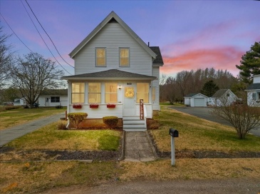 969 Somerset Ave, Taunton, Massachusetts, 4 Bedrooms Bedrooms, 6 Rooms Rooms,1.5 BathroomsBathrooms,Residential,For Sale,Somerset Ave,73501298 969 Somerset Ave, Taunton, Massachusetts, 4 Bedrooms Bedrooms, 6 Rooms Rooms,1.5 BathroomsBathrooms,Residential,For Sale,Somerset Ave,73501298