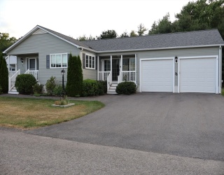 23 Quarry Stone Drive, Bridgewater, Massachusetts, 2 Bedrooms Bedrooms, 6 Rooms Rooms,2 BathroomsBathrooms,Residential,For Sale,Quarry Stone Drive,73539465