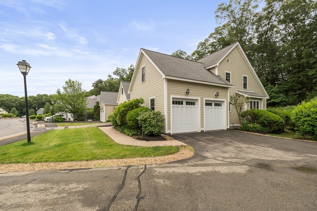 5 Heritage Way, Rowley, Massachusetts, 3 Bedrooms Bedrooms, 6 Rooms Rooms,2.5 BathroomsBathrooms,Residential,For Sale,Heritage Way,73539480